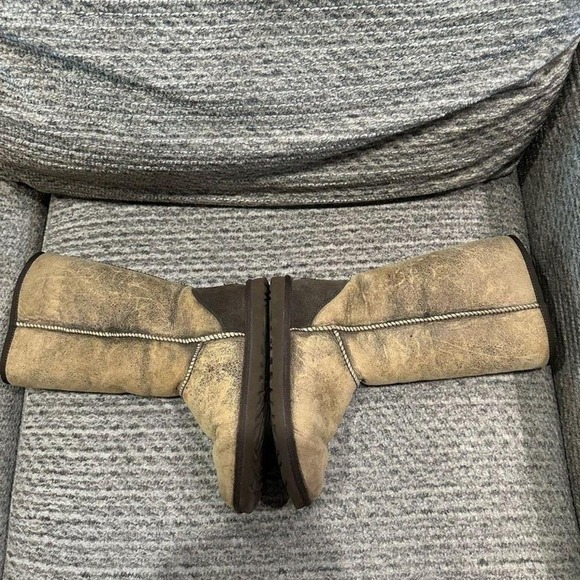 Please see pics for signs of wear! - Picture 4 of 6